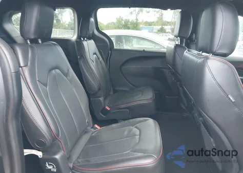 2020 Chrysler Pacifica 35Th Anniversary Limited from USA, damaged, VIN 2C4RC1GG6LR108964